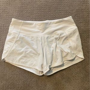 Lululemon 2.5 speedy short